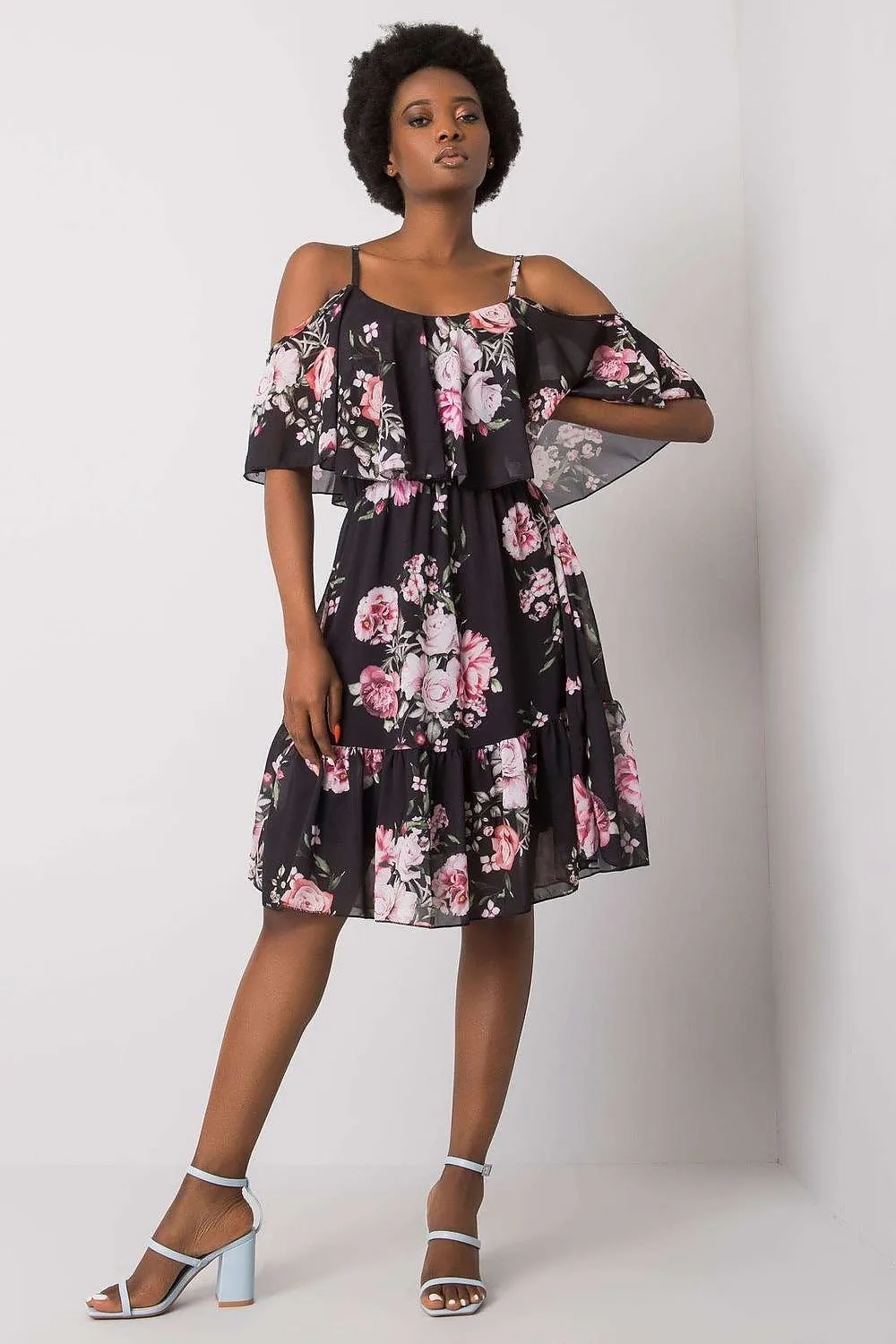 Chic Floral Strapless Day Dress