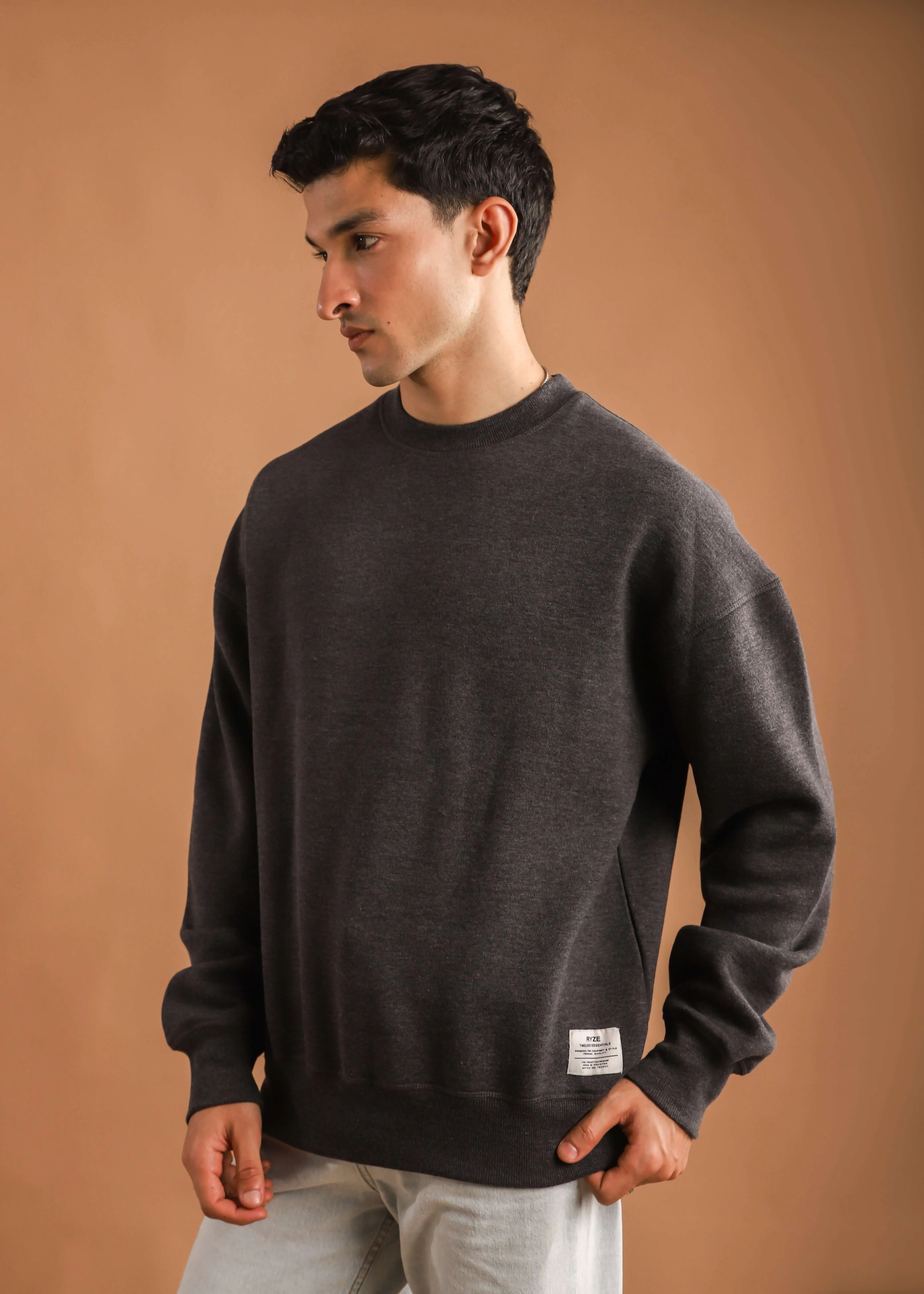 OVERSIZE CREWNECK SWEATSHIRT