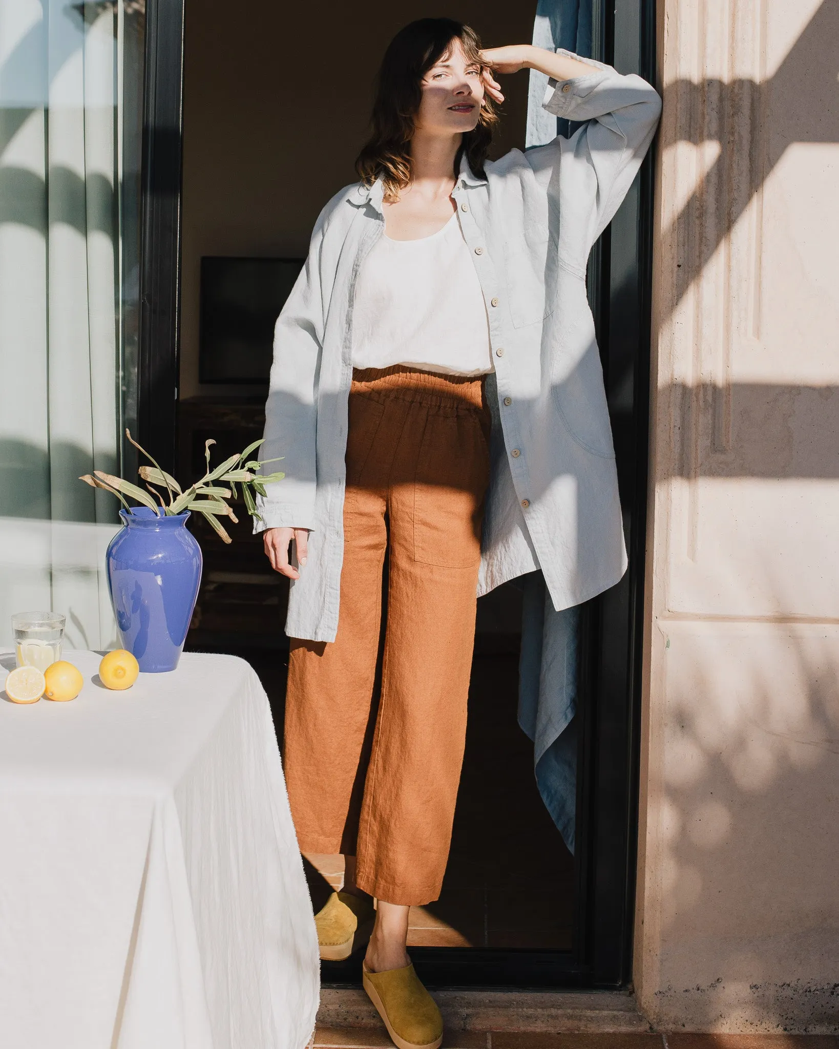 PUGLIA straight cut cropped linen pants (SS24)