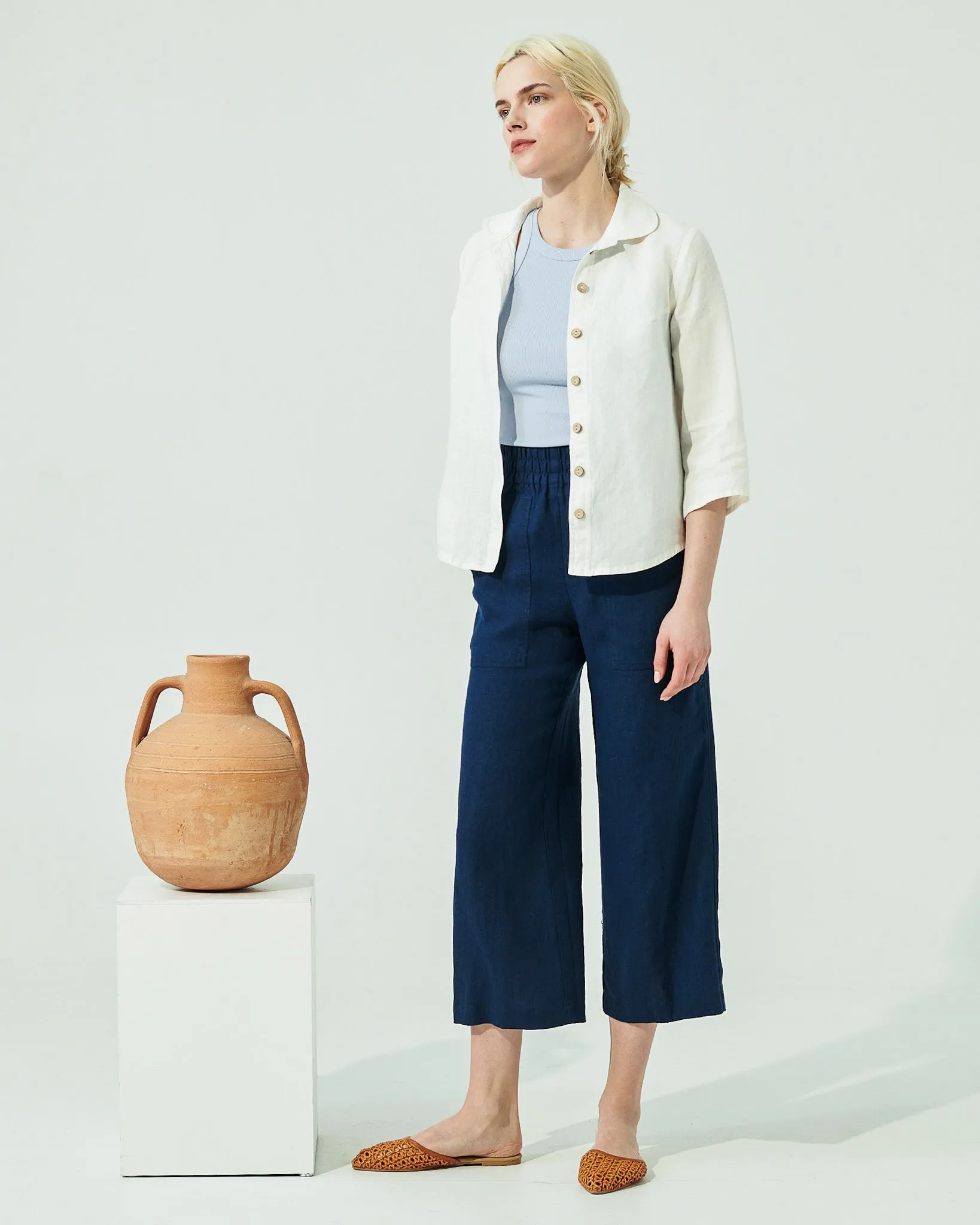 PUGLIA straight cut cropped linen pants (SS24)